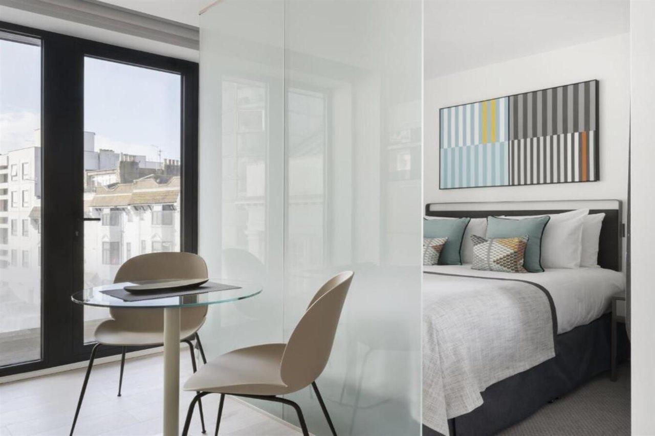 Q Square By Supercity Aparthotels Brighton Exteriör bild