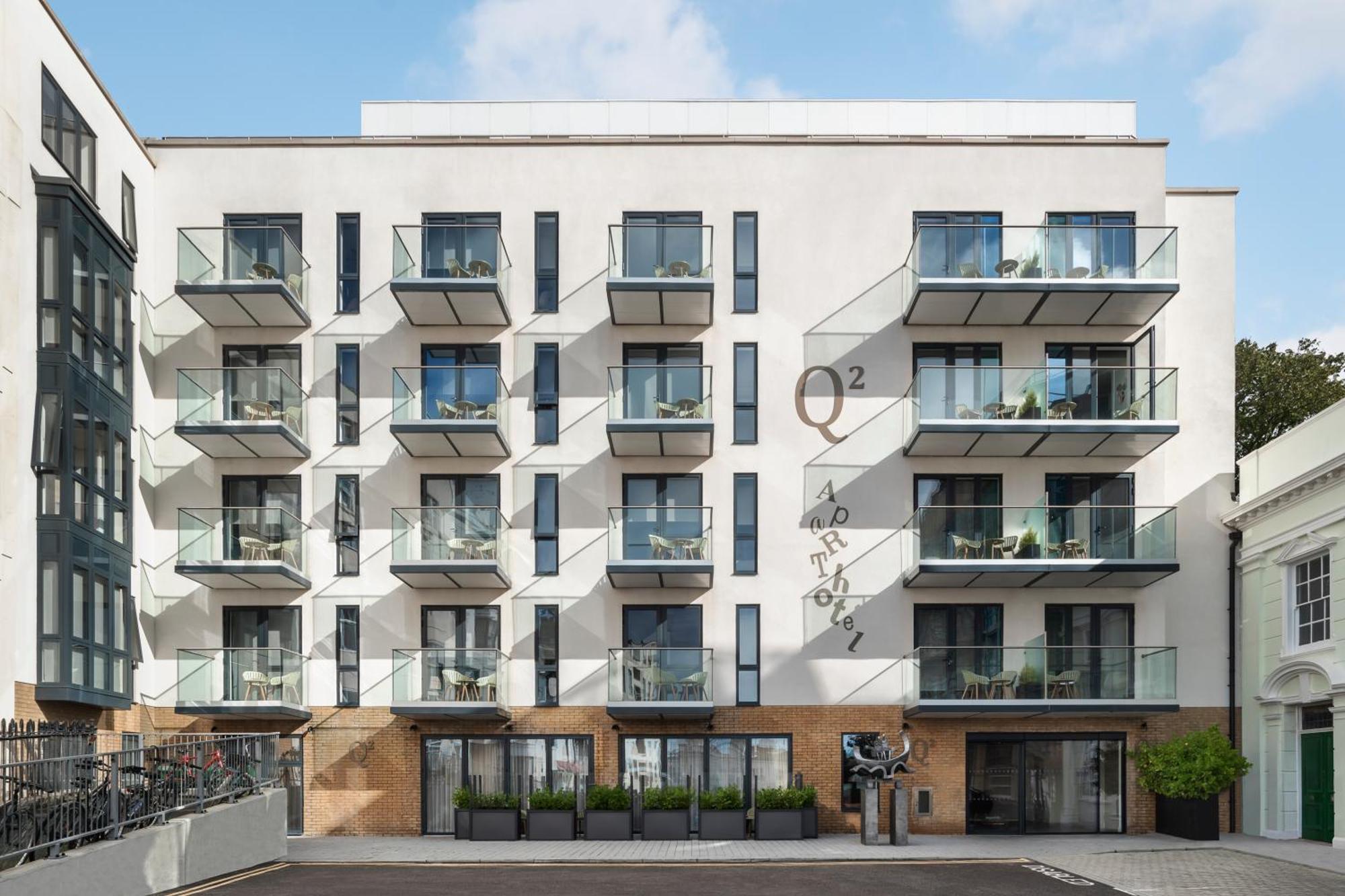 Q Square By Supercity Aparthotels Brighton Exteriör bild