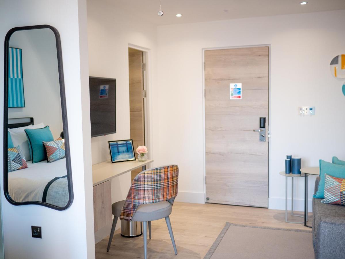 Q Square By Supercity Aparthotels Brighton Exteriör bild