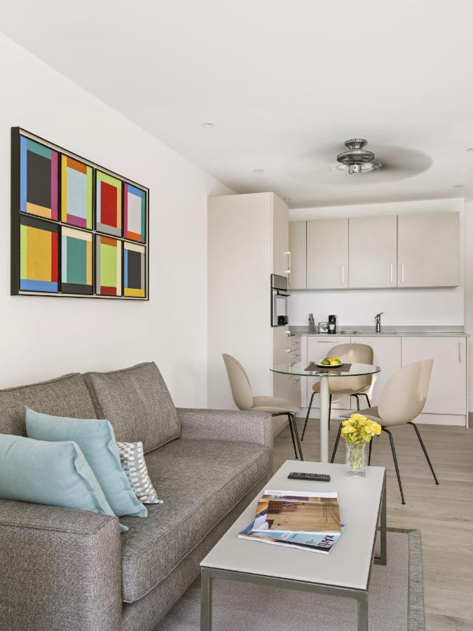 Q Square By Supercity Aparthotels Brighton Exteriör bild